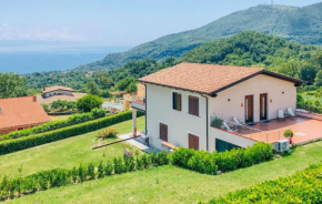 Beautiful Apartment In San Giovanni A Piro